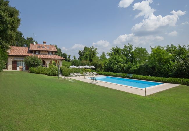 Villa Gasco With Pool