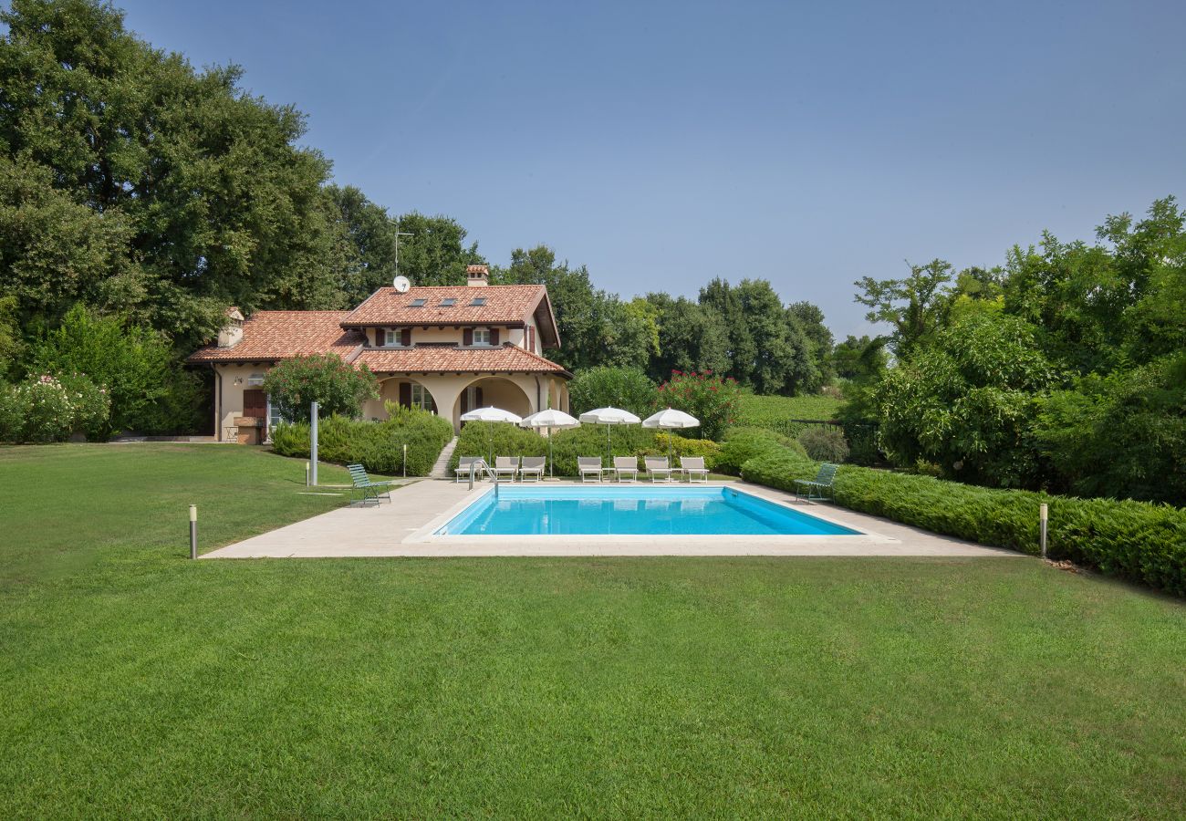 Villa in Lazise - Villa Gasco With Pool