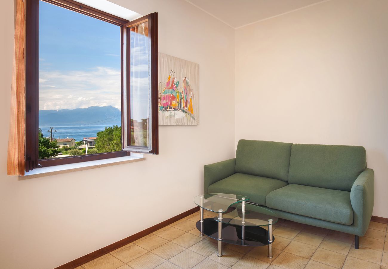 Ferienwohnung in Lazise - Apartment Rosa Portland With Pool