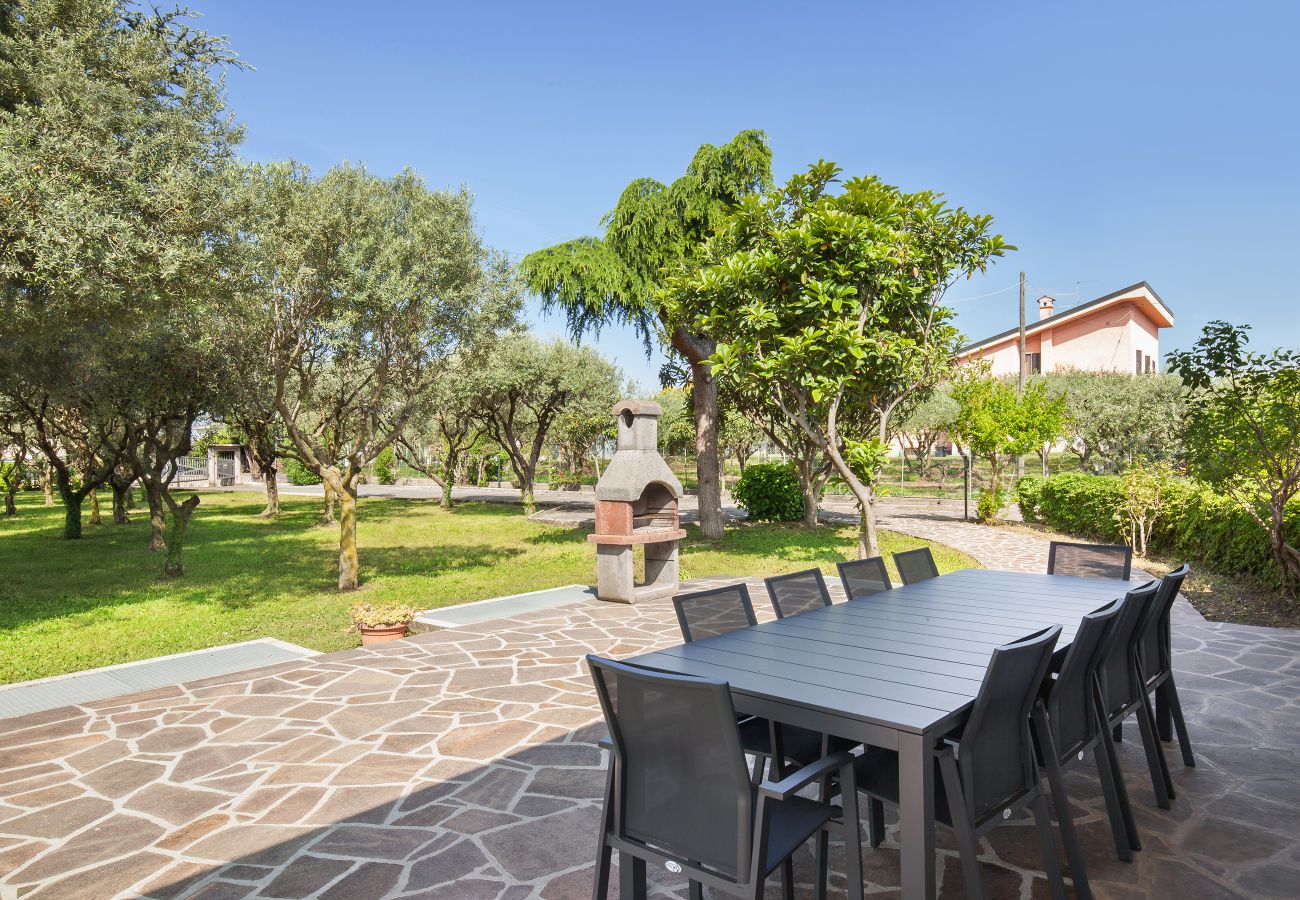 Villa in Lazise - Villa Delle Coste With Pool