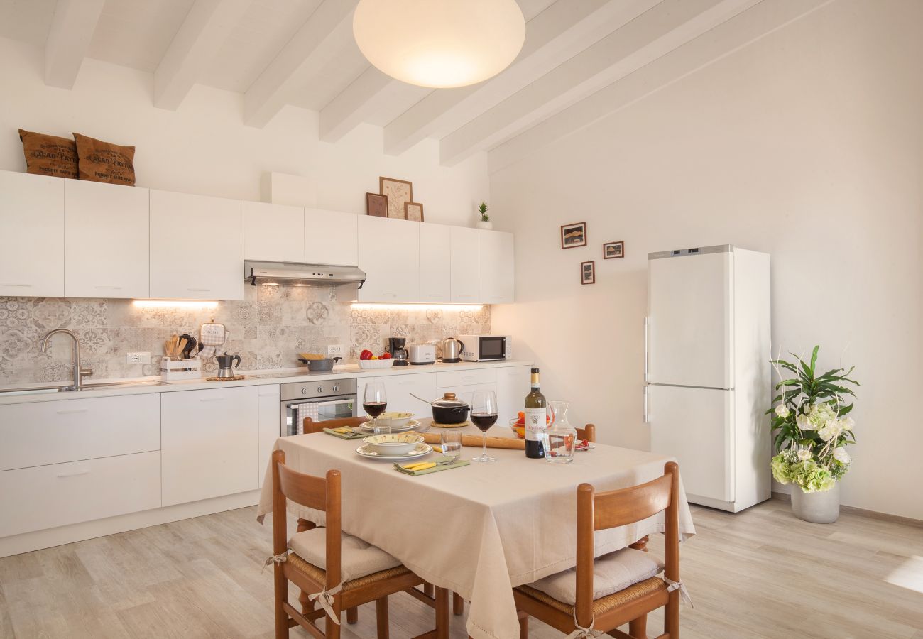 Ferienwohnung in Costermano - White Apartment