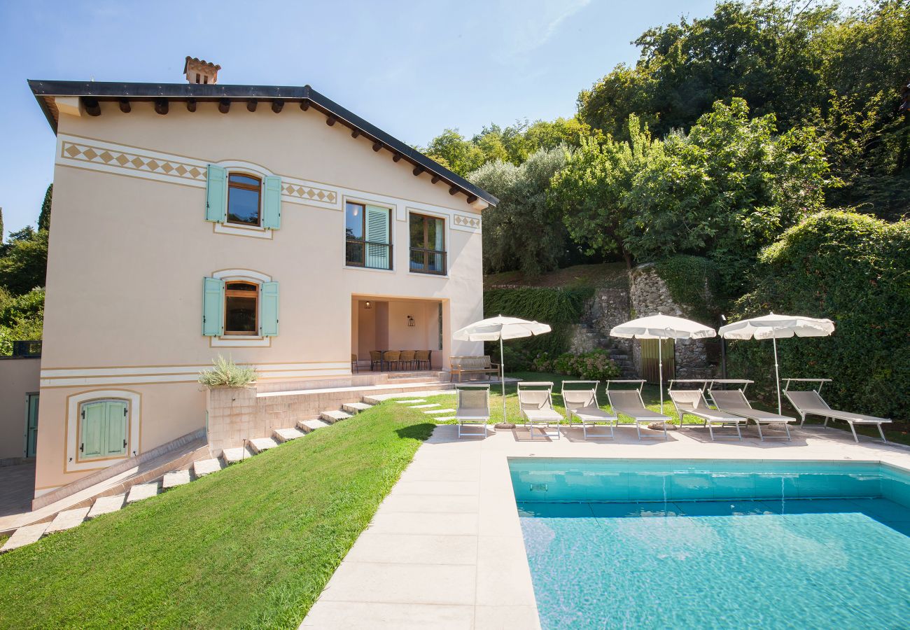 Villa a Garda - Cà Cantoni Villa With Pool Lake View