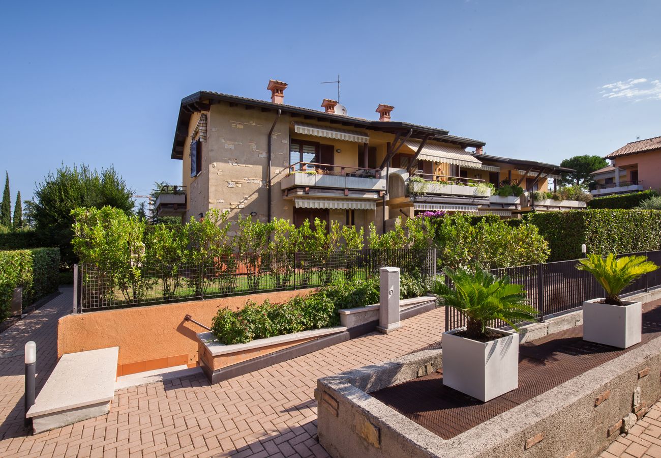 Apartment in Lazise - Apartment Smeraldo